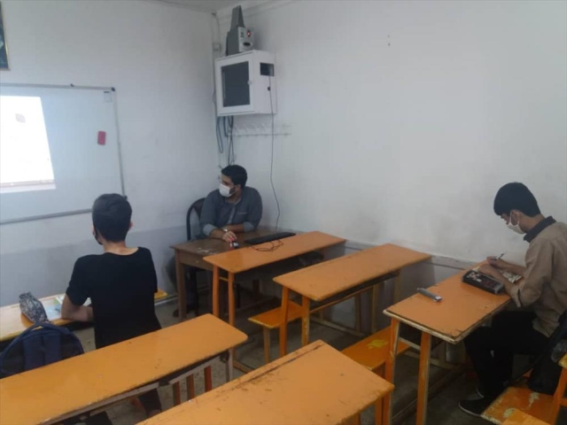 آموزش حضوری دبیرستان
