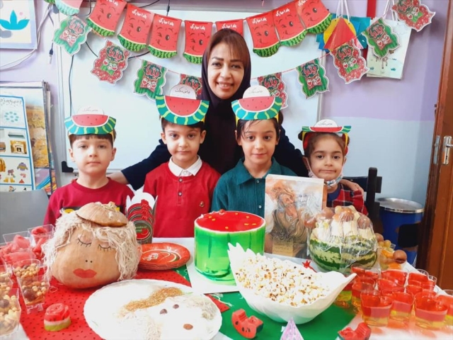 جشن یلدای 1400 در مدرسه ابتدایی تربیت اسلامی