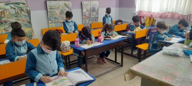 آموزش تمام حضوری در مجتمع آموزشی تربیت اسلامی