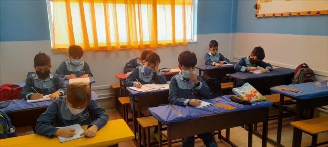 آموزش تمام حضوری در مجتمع آموزشی تربیت اسلامی